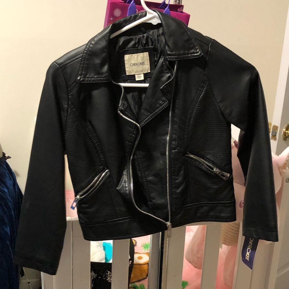 🚫sold🚫 Cherokee faux leather blazer size small - Picture 3 of 8